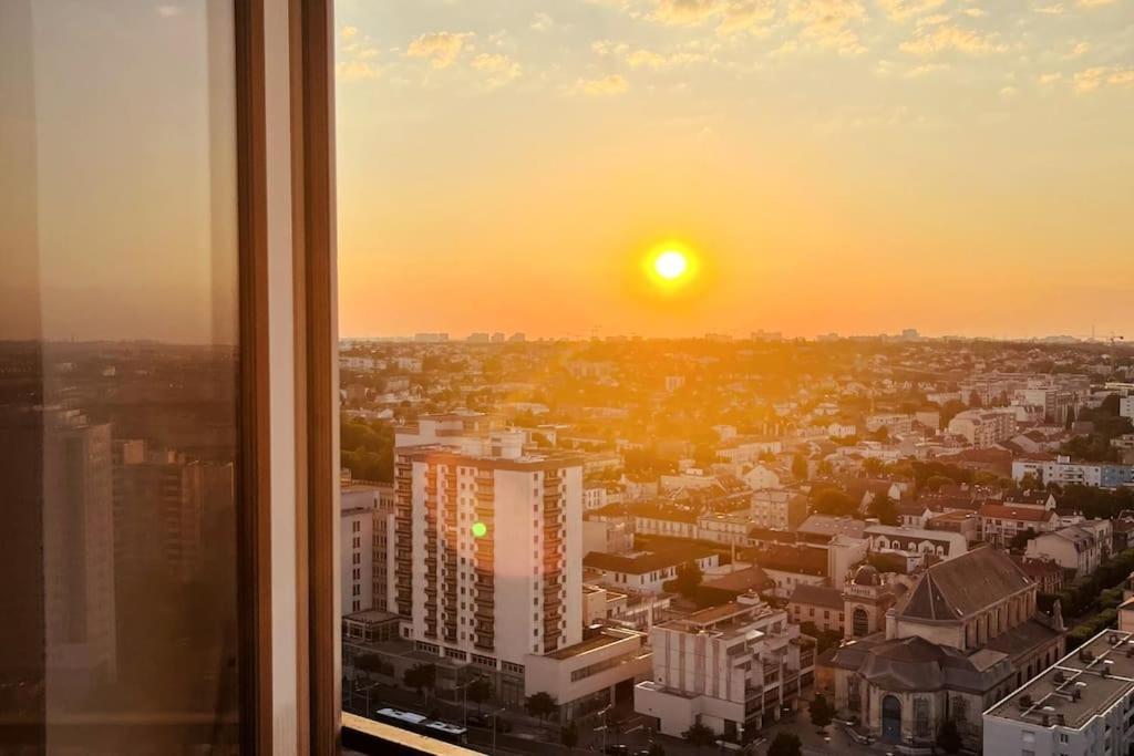 Ciel De Paris : Vue Tour Eiffel Apartment Choisy-le-Roi Exterior foto